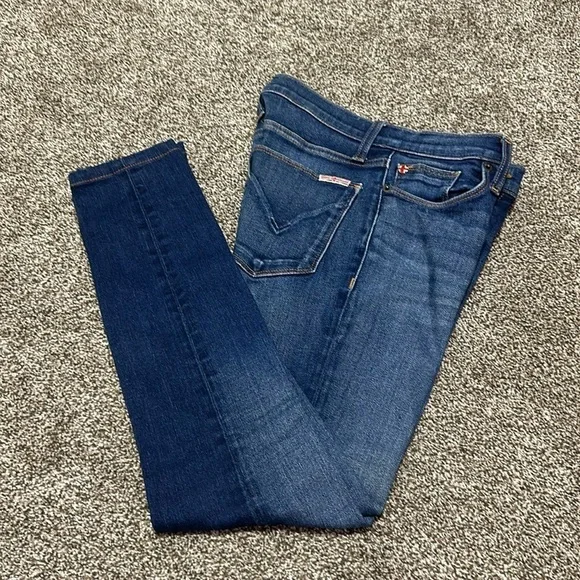 Hudson jeans Natalie Super Skinny size 25. Finished hem - Picture 1 of 12